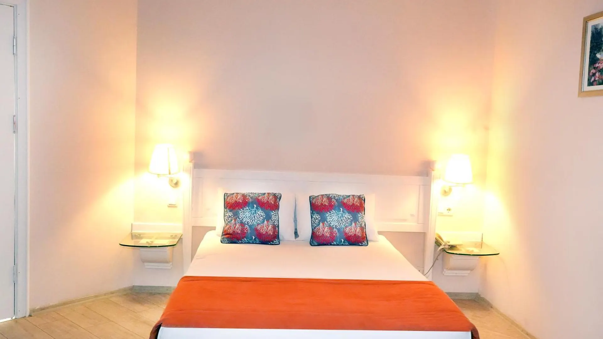 Costa 3S Beach Hotel Bitez Türkei